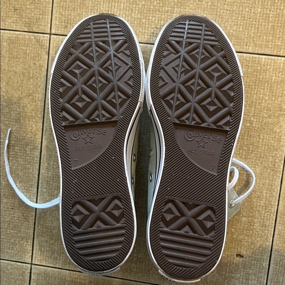 Green Platform Converse - Picture 7 of 7